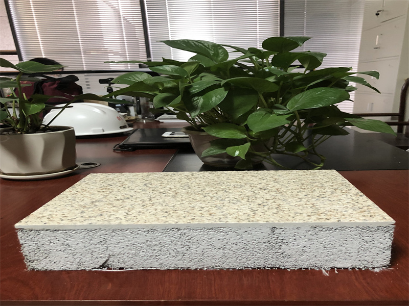 �۱���ϩ��ǽ����װ��һ���